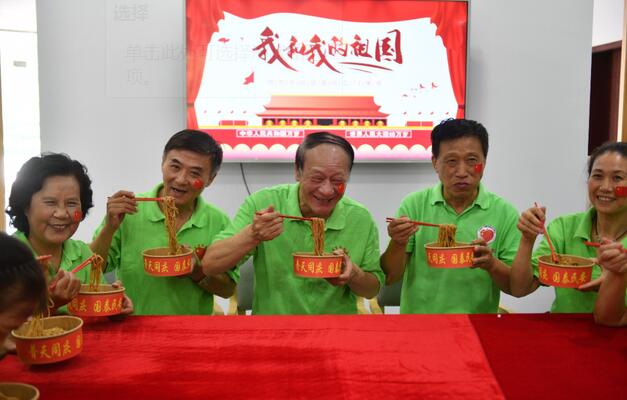 江苏国庆中秋餐饮消费兴旺红火